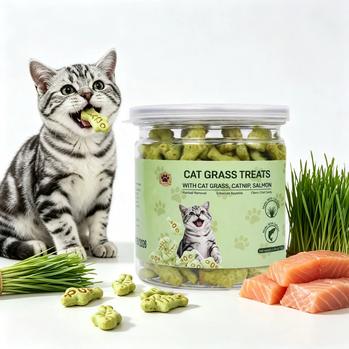 Freeze-Dried Salmon Cat Grass Treats - Fish-Shaped Hairball Aid Snacks for Kittens, Supporting Dental Health, Fresh Breath, and Cat Training
